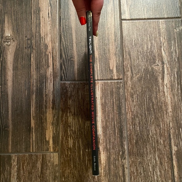 𝓣𝔀𝓲𝓵𝓲𝓰𝓱𝓽! - Picture 3 of 3